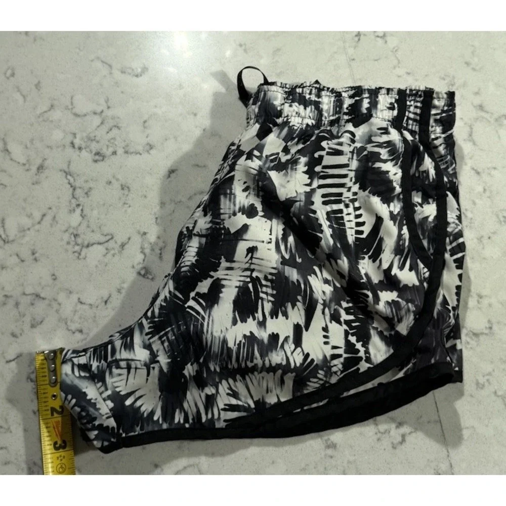 Calvin Klein Performance Shorts Women Small Black Abstract Running Athletic Gym